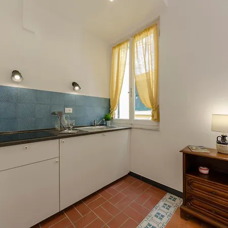Joivy Family Flat Balcony Vernazza, Cinque Terre 베르나차